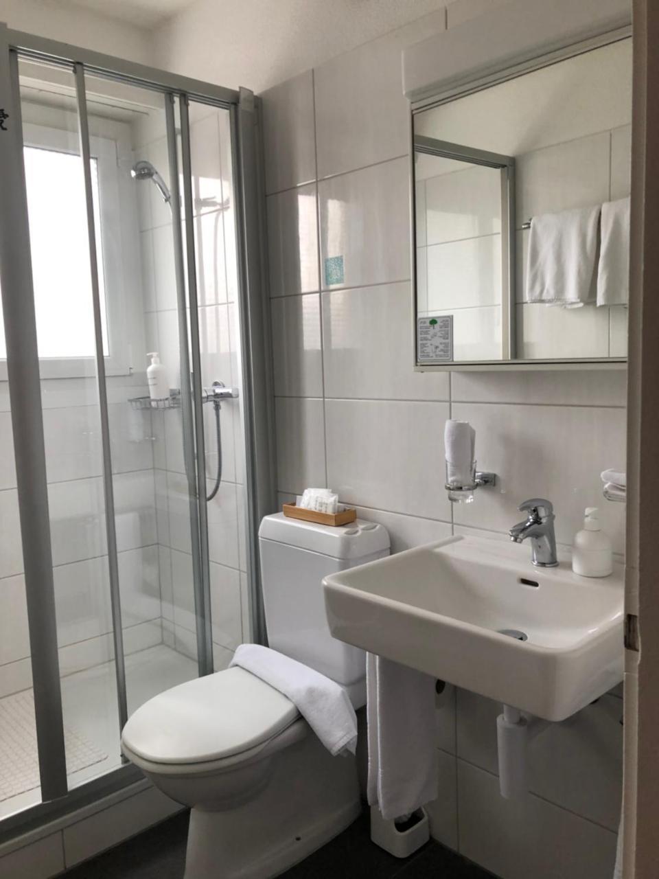 City Hotel Веттинген Экстерьер фото